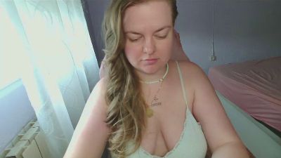 AmeliyaBerry webcam model stream image
