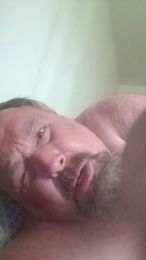Incrediblebulk webcam model stream image