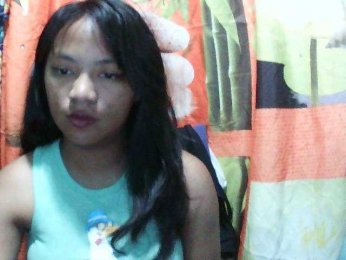 Sarah-001 webcam model stream image