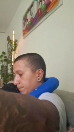bubblybuum_ webcam model stream image