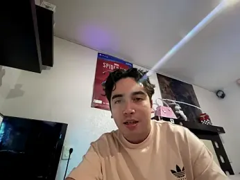 wowcum webcam model stream image