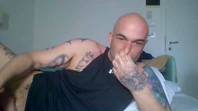 ilciuciu20 webcam cam4 model stream image