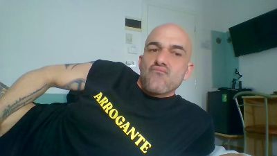 ilciuciu20 webcam cam4 model stream image