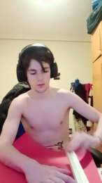 Alexitwink19 webcam model stream image