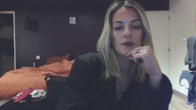 Rose_bonbons webcam cam4 model stream image