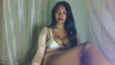 Caa_minou webcam model stream image