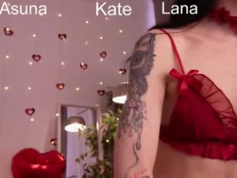 lovely_lo webcam model stream image