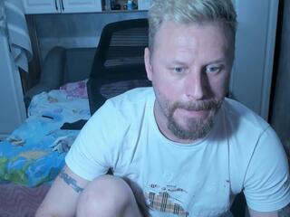 Alexandru S webcam model stream image