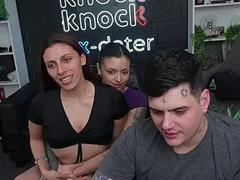 KnockKnockClub webcam model stream image
