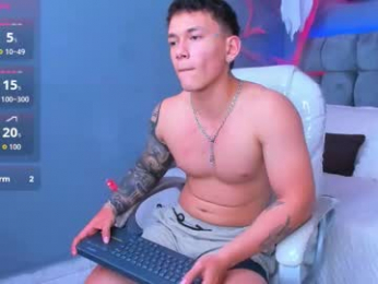 thomas_moon_ webcam model stream image