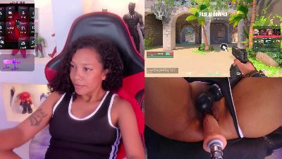 NovaLyn_ webcam model stream image