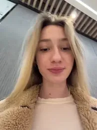 Lia__Love webcam stripchat model stream image