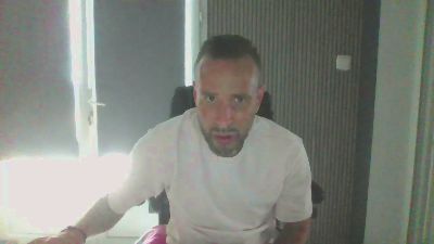 pierre752 webcam model stream image