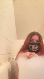 Aewen webcam model stream image