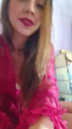 Quenomirees webcam model stream image