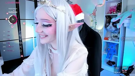 MilkyCute webcam model stream image