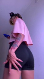 Cute_valerie666 webcam model stream image
