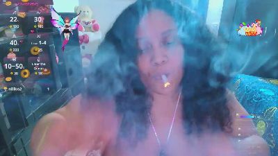 millaroberts webcam cam4 model stream image