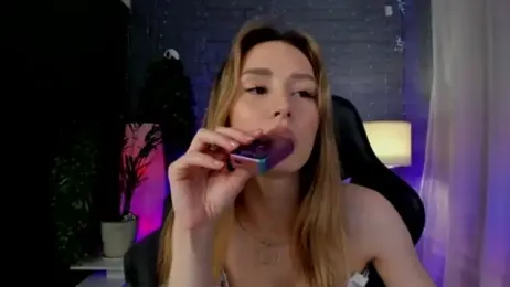 Rosalyin webcam model stream image