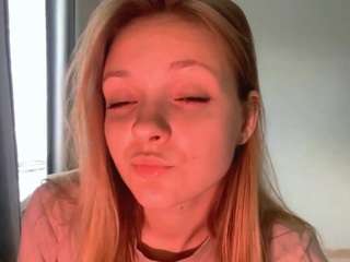 stellamoore webcam model stream image