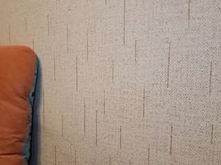 laruecaslin webcam model stream image