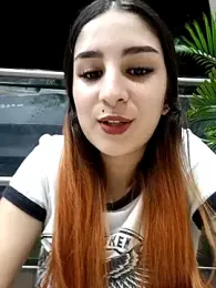 Mon_Cherry webcam model stream image