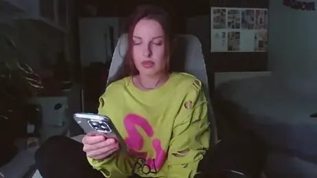 MollyBer webcam model stream image
