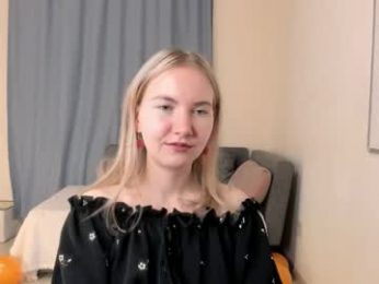 yuricazel webcam chaturbate model stream image