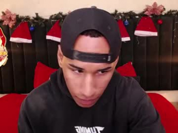 soft_attraction webcam chaturbate model stream image