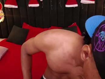 soft_attraction webcam model stream image