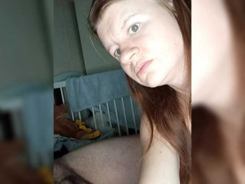 Leenakene webcam model stream image