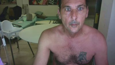 MDQIBZ webcam model stream image