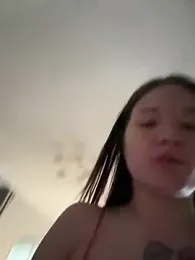 _viega_ webcam stripchat model stream image