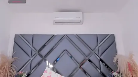 Milan_LewisS webcam model stream image