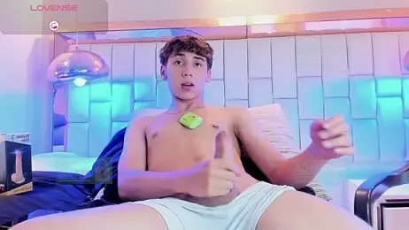 Twinkie_Hung webcam model stream image