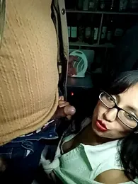 Lucy_jhack webcam model stream image