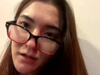 lovelyqueenaria webcam model stream image