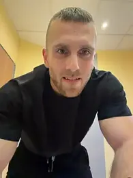 trainwithme webcam stripchat model stream image