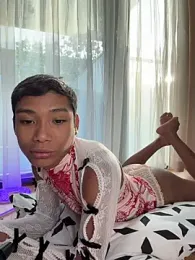 alejo_cute webcam model stream image