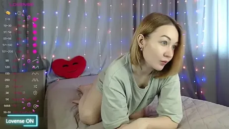 DaddysSluttyGirl2001 webcam stripchat model stream image