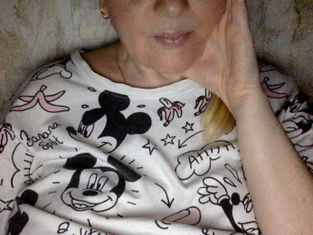 BlondyVio webcam bongacams model stream image