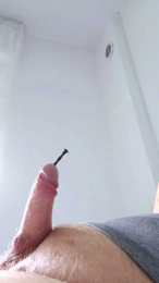 Alphalyra80 webcam model stream image