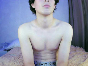 Elliott-White webcam model stream image