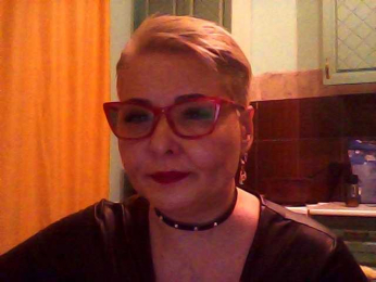 Dominiana123 webcam model stream image