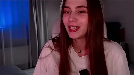 so_cutes webcam model stream image