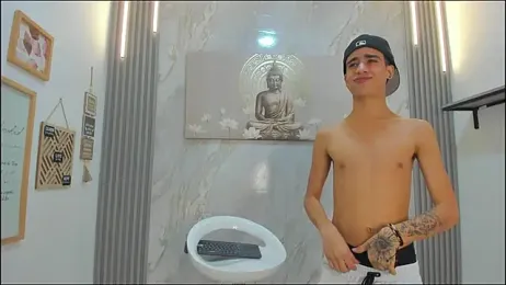 HEART_OF_MILAMBER webcam model stream image