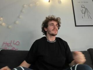 Perry Knight webcam model stream image