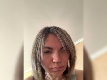 Ella-Pearlie webcam model stream image