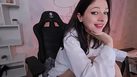 Only___Yours webcam model stream image