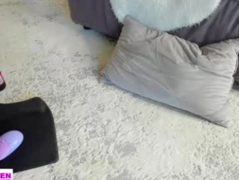 erotic__blondie webcam model stream image